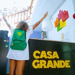 https://casa-grande-surf-hostel.tenerifehoteles.net